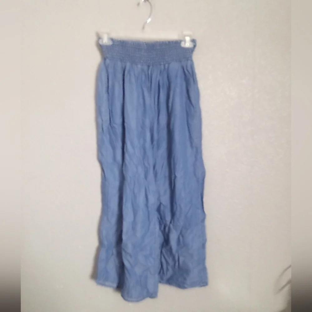 Michaels Kors Blue Smocked Maxi Skirt for Casual Resort Wear ( Bag Z )